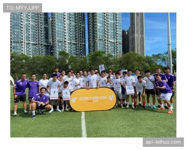 西甲与航空公司达成赞助协议，将俱乐部主题涂装航班纳入转播镜头